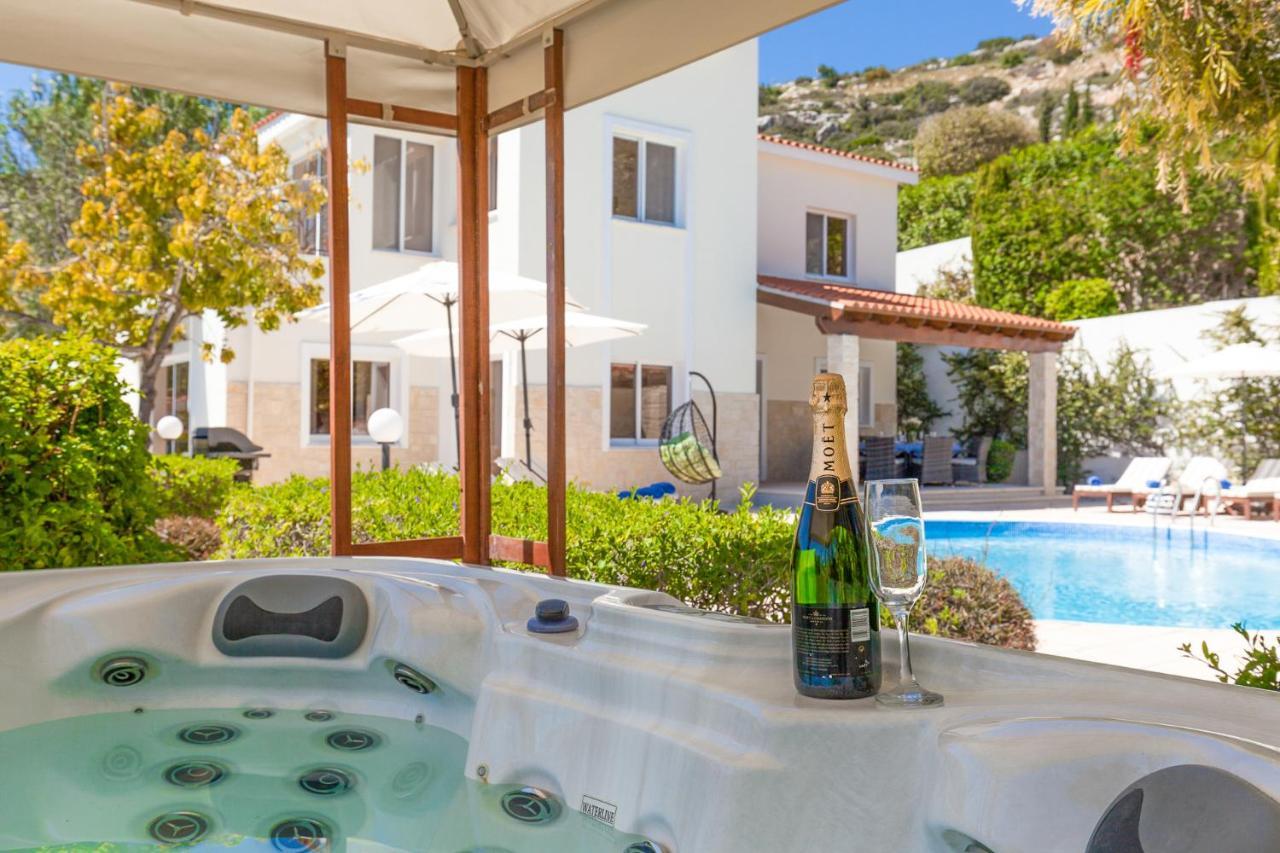 Villa Atlantica Peyia Ngoại thất bức ảnh